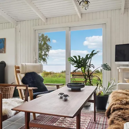 3 Bedroom Gorgeous In * Knebel