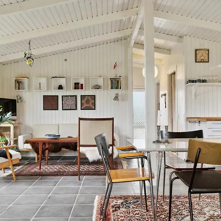 3 Bedroom Gorgeous In